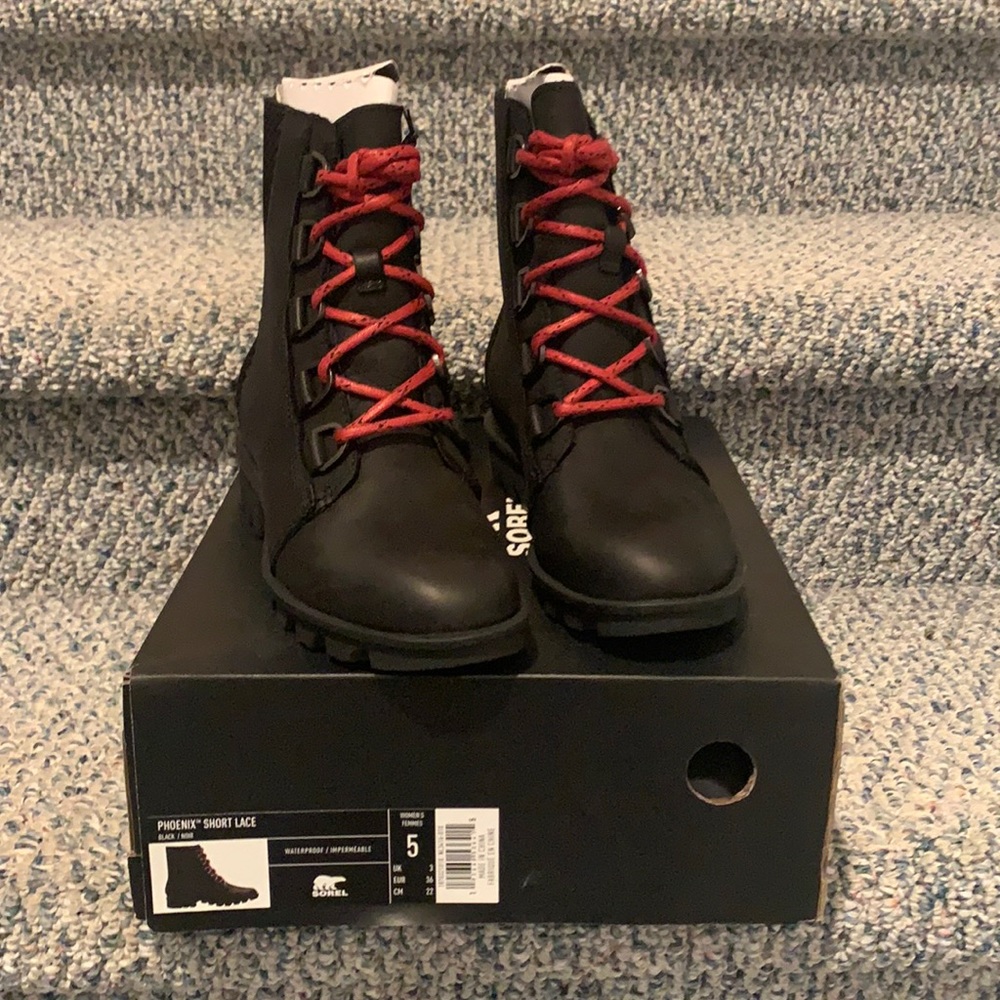 Sorel Phoenix Short Lace Waterproof Boots